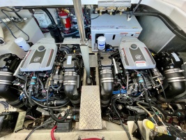 35ft Regal Yacht For Sale