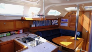 34ft Hunter Yacht For Sale