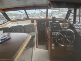 38ft Bayliner Yacht For Sale