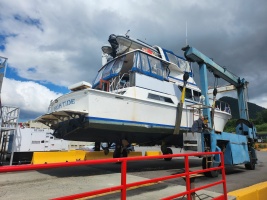 48ft Uniflite Yacht For Sale