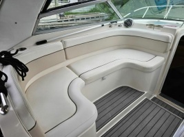 32ft Rinker Yacht For Sale
