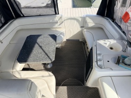 33ft Larson Yacht For Sale