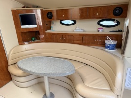 37ft Larson Yacht For Sale