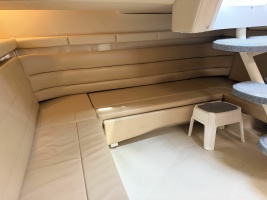 37ft Larson Yacht For Sale