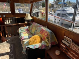 48ft Uniflite Yacht For Sale