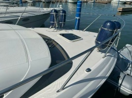 30ft Regal Yacht For Sale