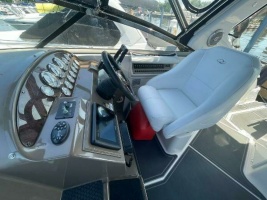 30ft Regal Yacht For Sale