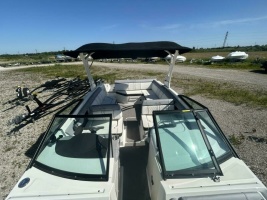27ft Sea Ray Yacht For Sale