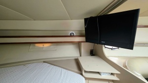33ft Cruisers Yachts Yacht For Sale