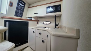 33ft Cruisers Yachts Yacht For Sale