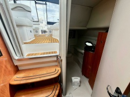 33ft Doral Yacht For Sale