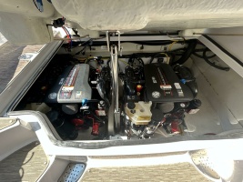 35ft Four Winns Yacht For Sale