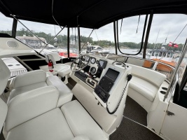 35ft Silverton Yacht For Sale