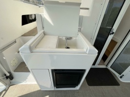 37ft Carver Yacht For Sale