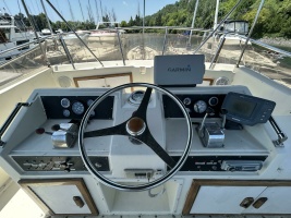 36ft Hatteras Yacht For Sale