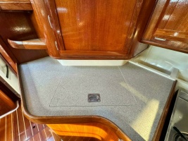 43ft Hunter Yacht For Sale