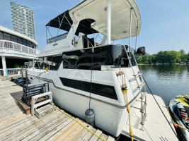 38ft Carver Yacht For Sale