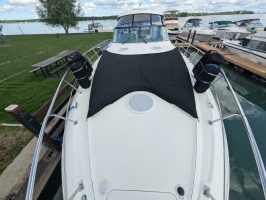 2007 Cruisers Yachts 520 Express 52