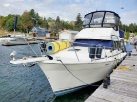 32' Bayliner 1986