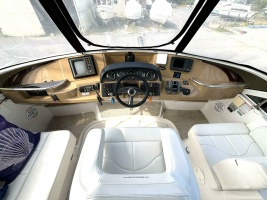 39ft Carver Yacht For Sale