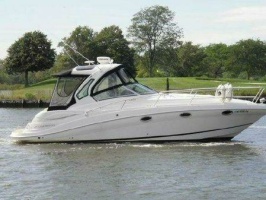 33ft Four Winns Yacht For Sale