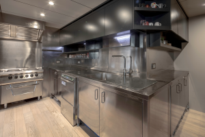 QM 105ft Numarine Yacht For Sale