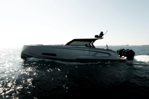 Robin s Nest 45ft Vanquish Yachts Yacht For Sale