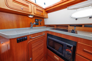 Ruckus 44ft Hinckley Yacht For Sale