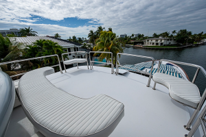 SHALIMAR 118ft Benetti Yacht For Sale
