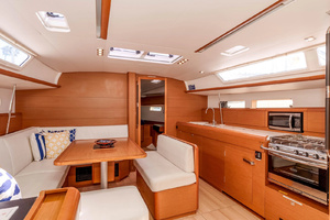 Victory 47ft Jeanneau Yacht For Sale