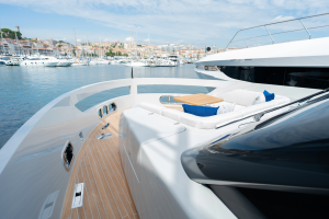 X90 FAST 90ft Extra Yachts Yacht For Sale