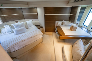 Yallah 54ft Azimut Yacht For Sale