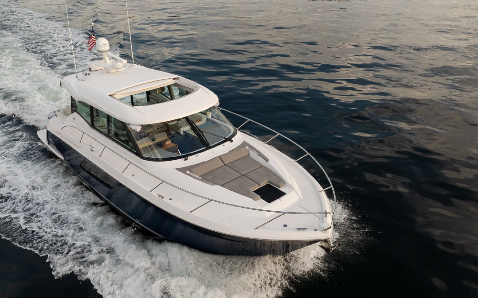 2019 Tiara Yachts C49 Coupe