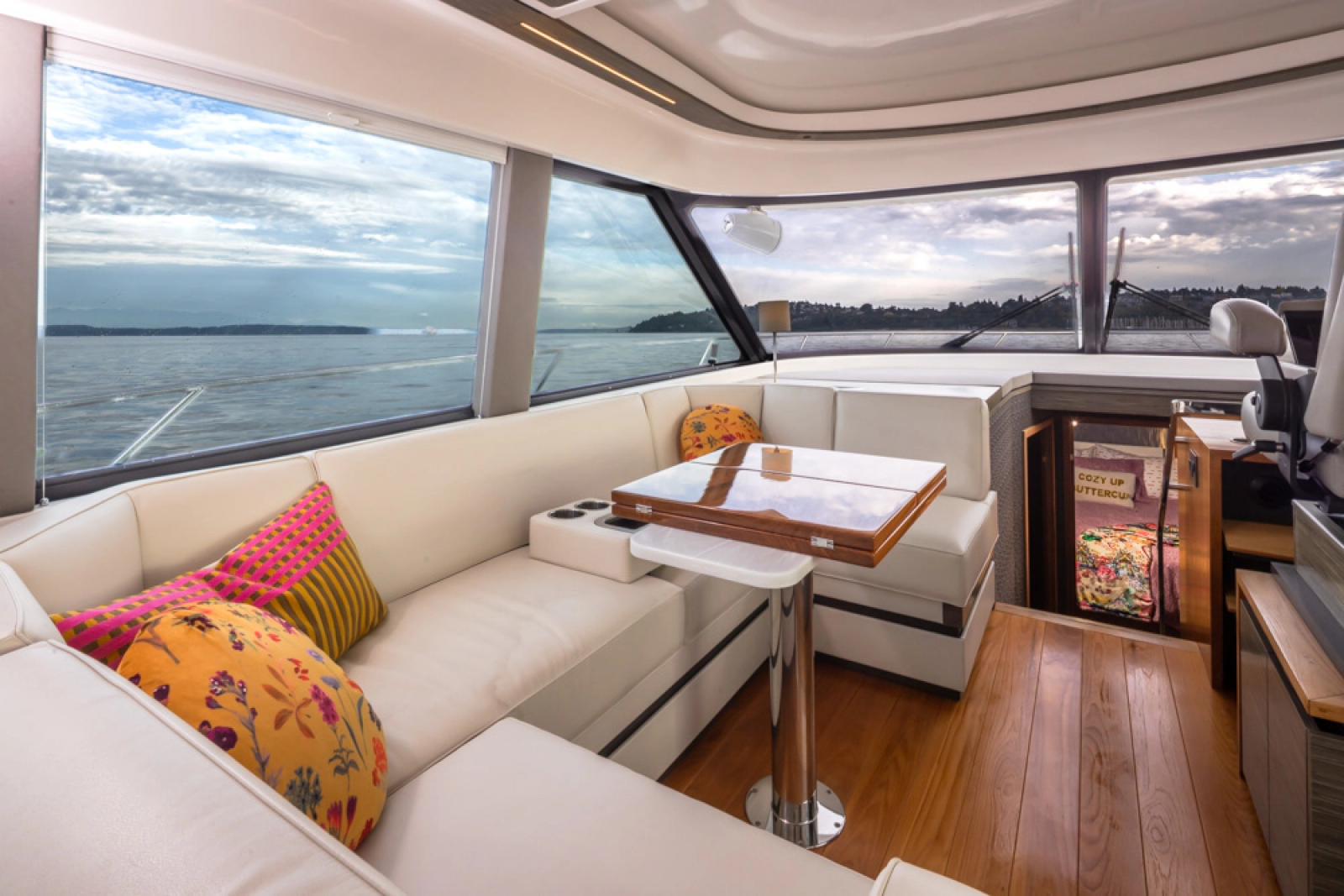 2019 Tiara Yachts C49 Coupe