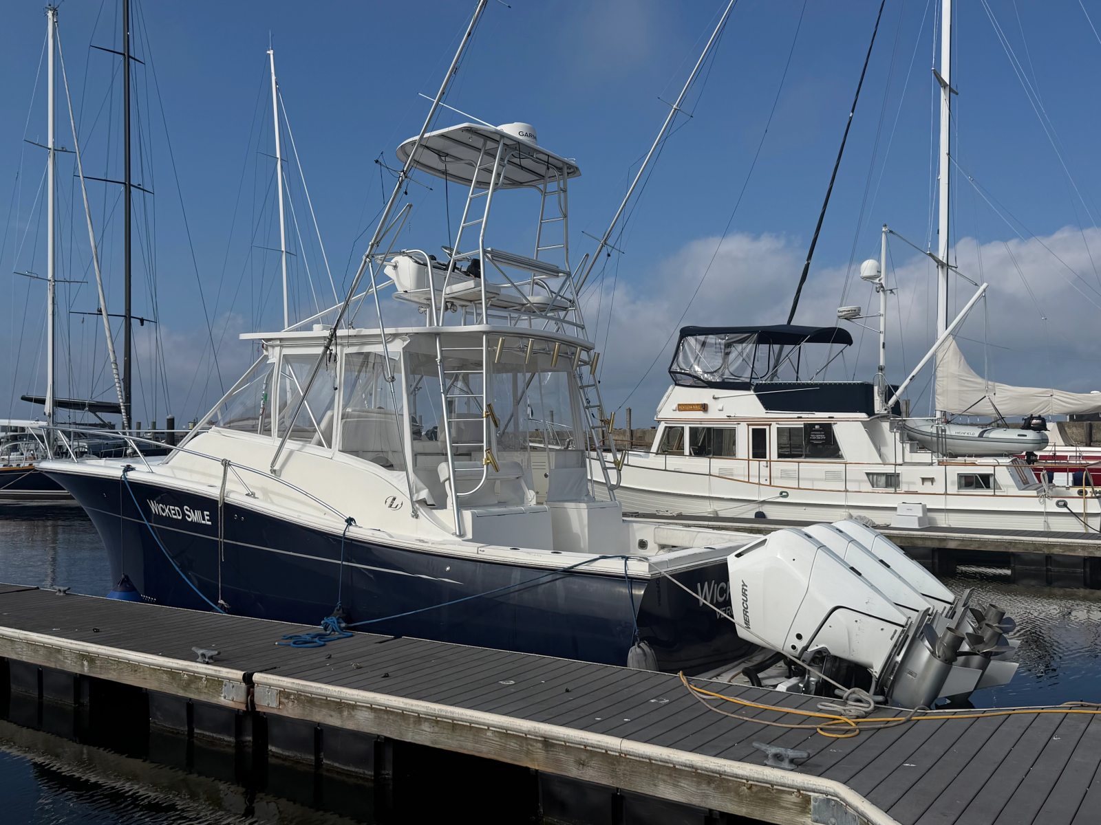 2010 Luhrs 37 OB Canyon Series
