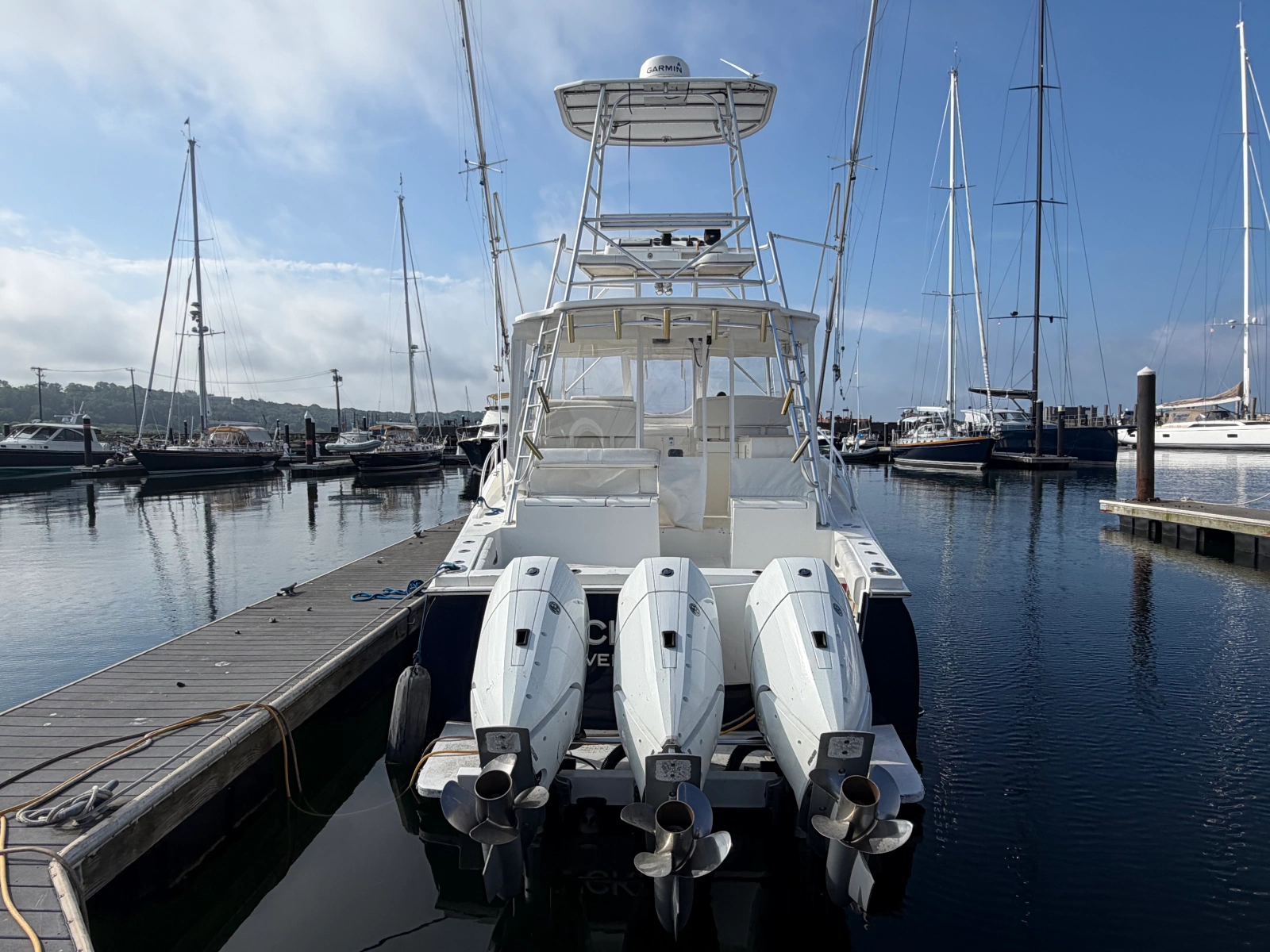 2010 Luhrs 37 OB Canyon Series