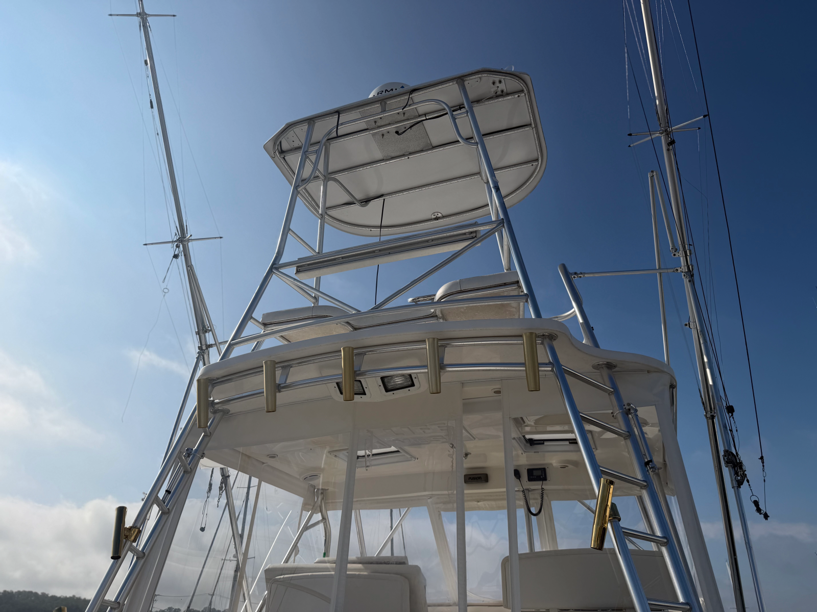 2010 Luhrs 37 OB Canyon Series
