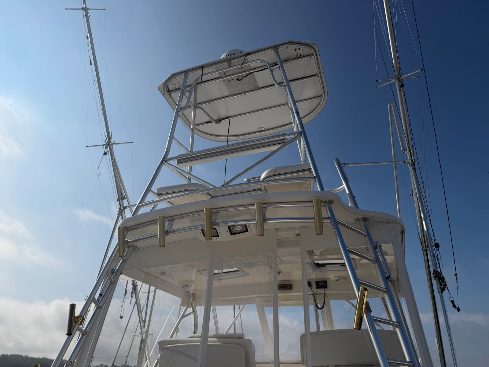 2010 Luhrs 37 OB Canyon Series