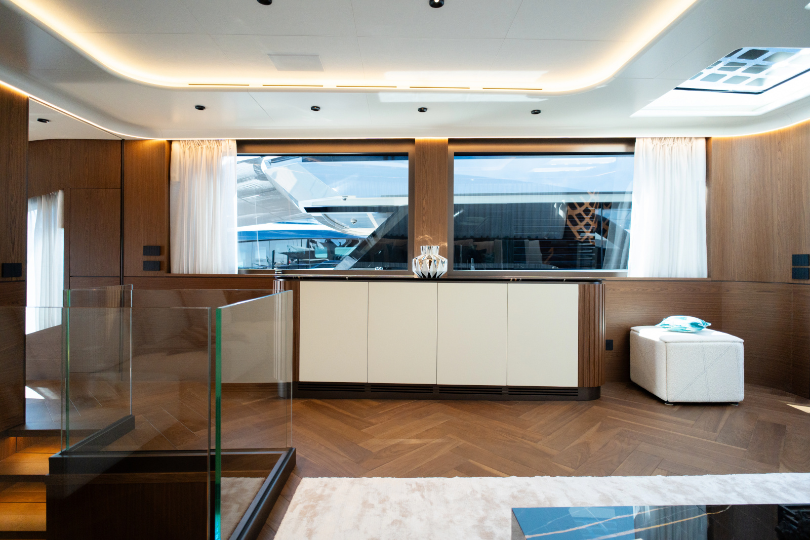 2027 Extra Yachts X90 Fast