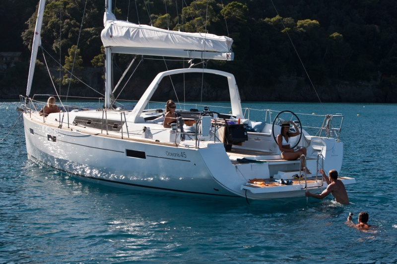 Island Girl 45ft Beneteau Yacht For Sale