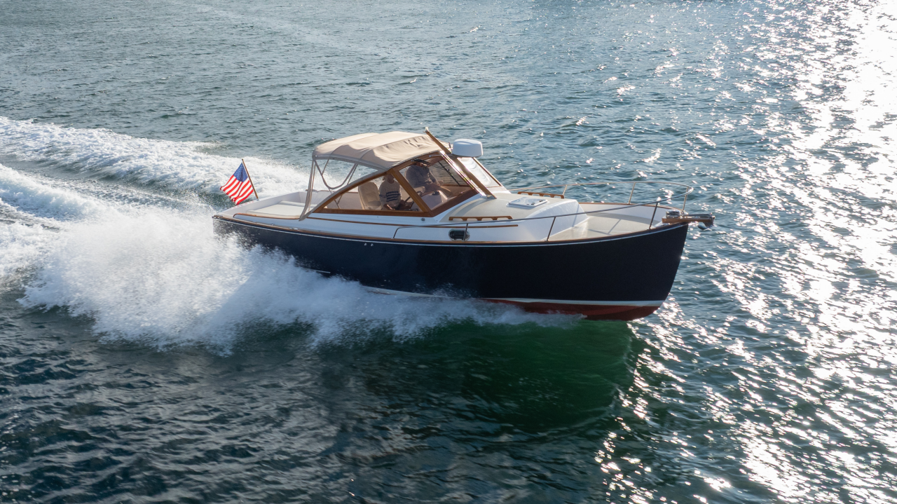 ELOISE 30ft CH Marine Yacht For Sale