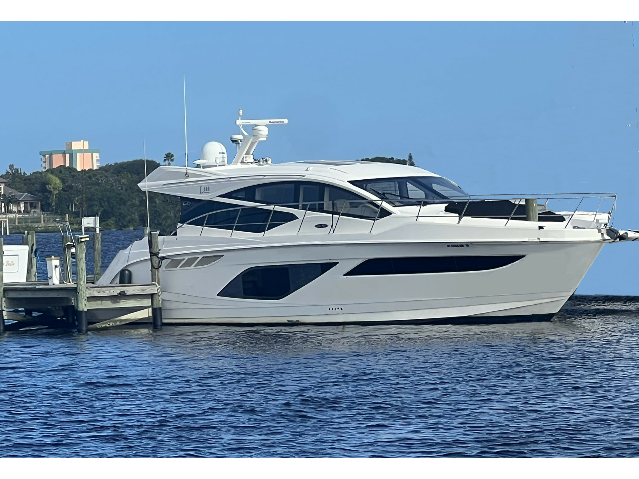 At Last 55ft Sea Ray Yacht For Sale