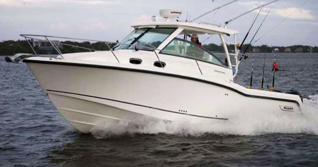 31ft Boston Whaler Yacht For Sale