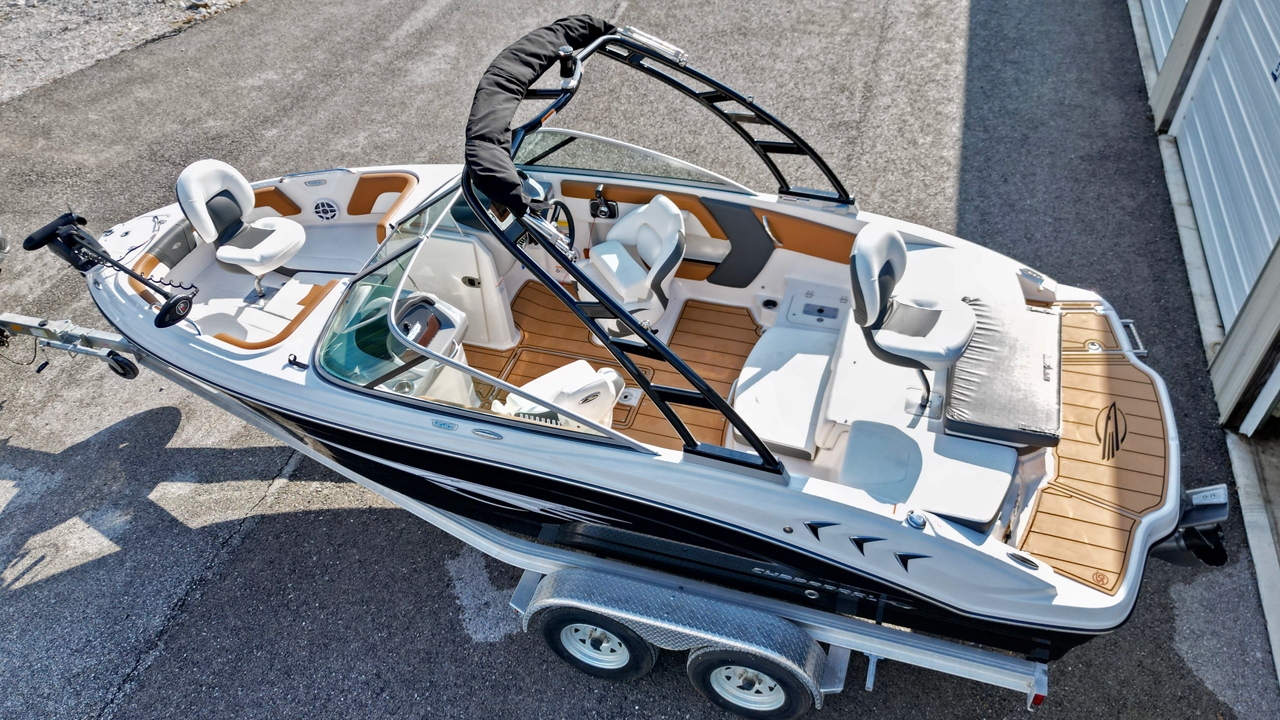 21ft Chaparral Yacht For Sale