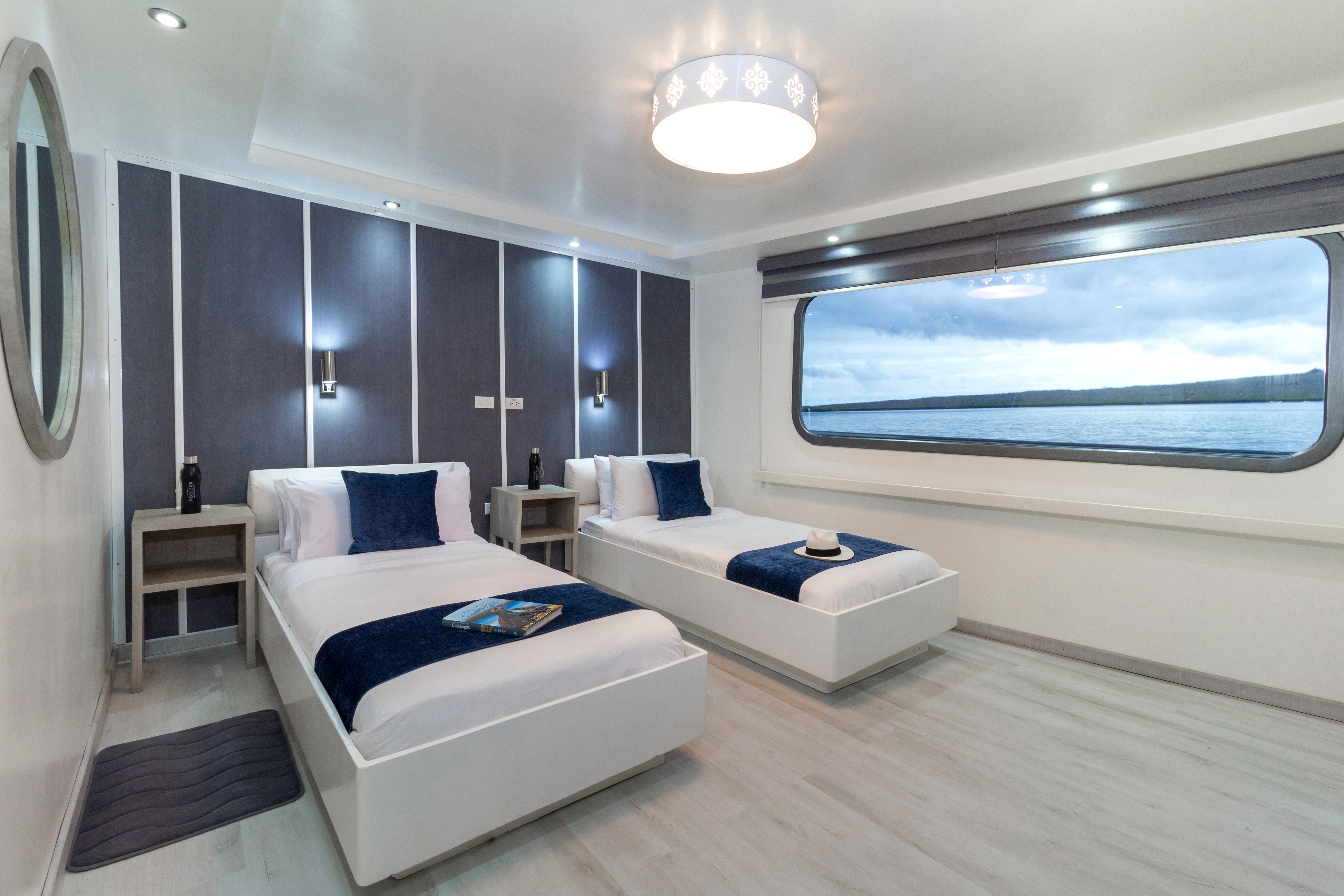 Lower Deck Cabin 3 Horizon (1)