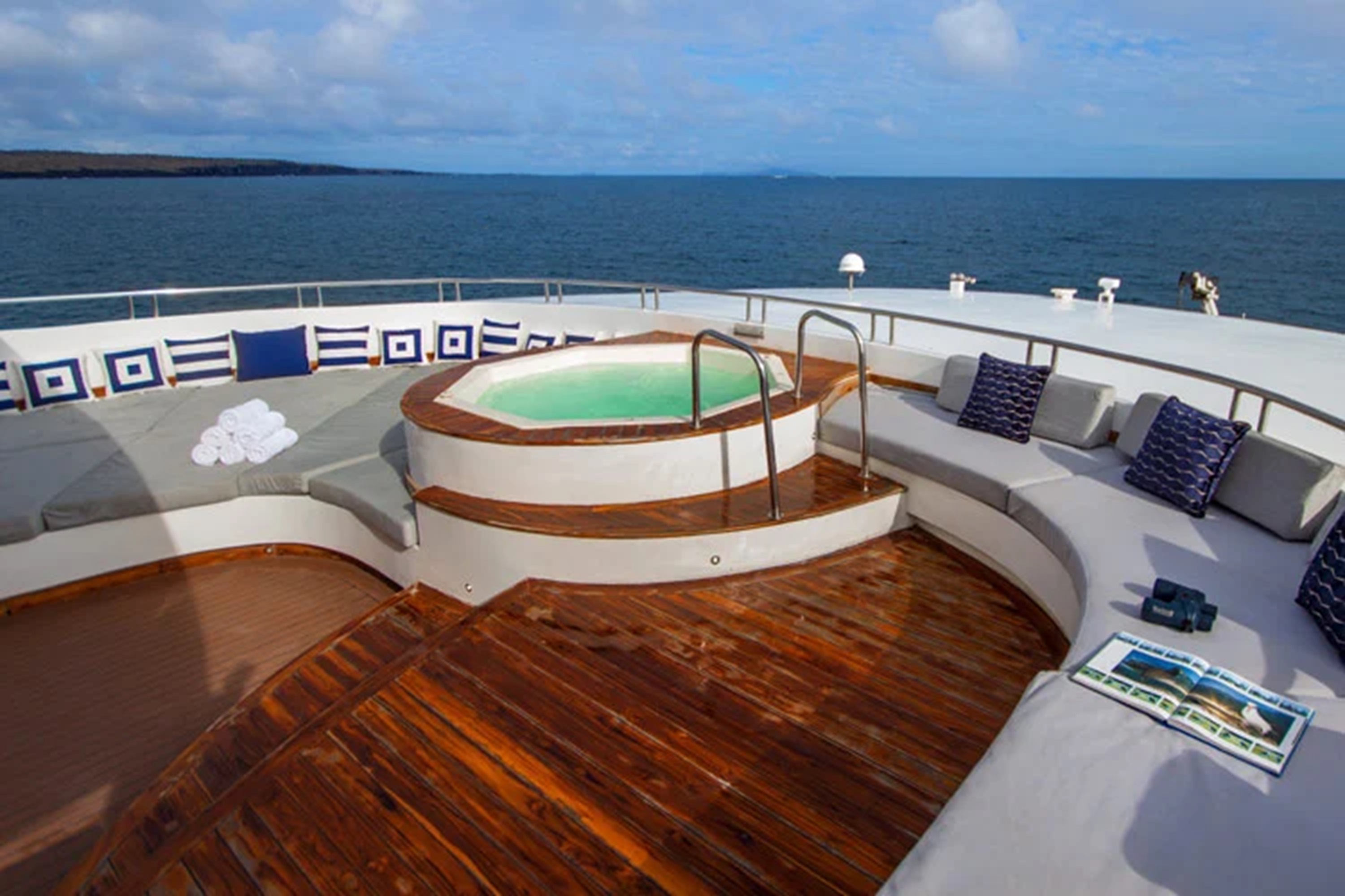 Infinity Jacuzzi