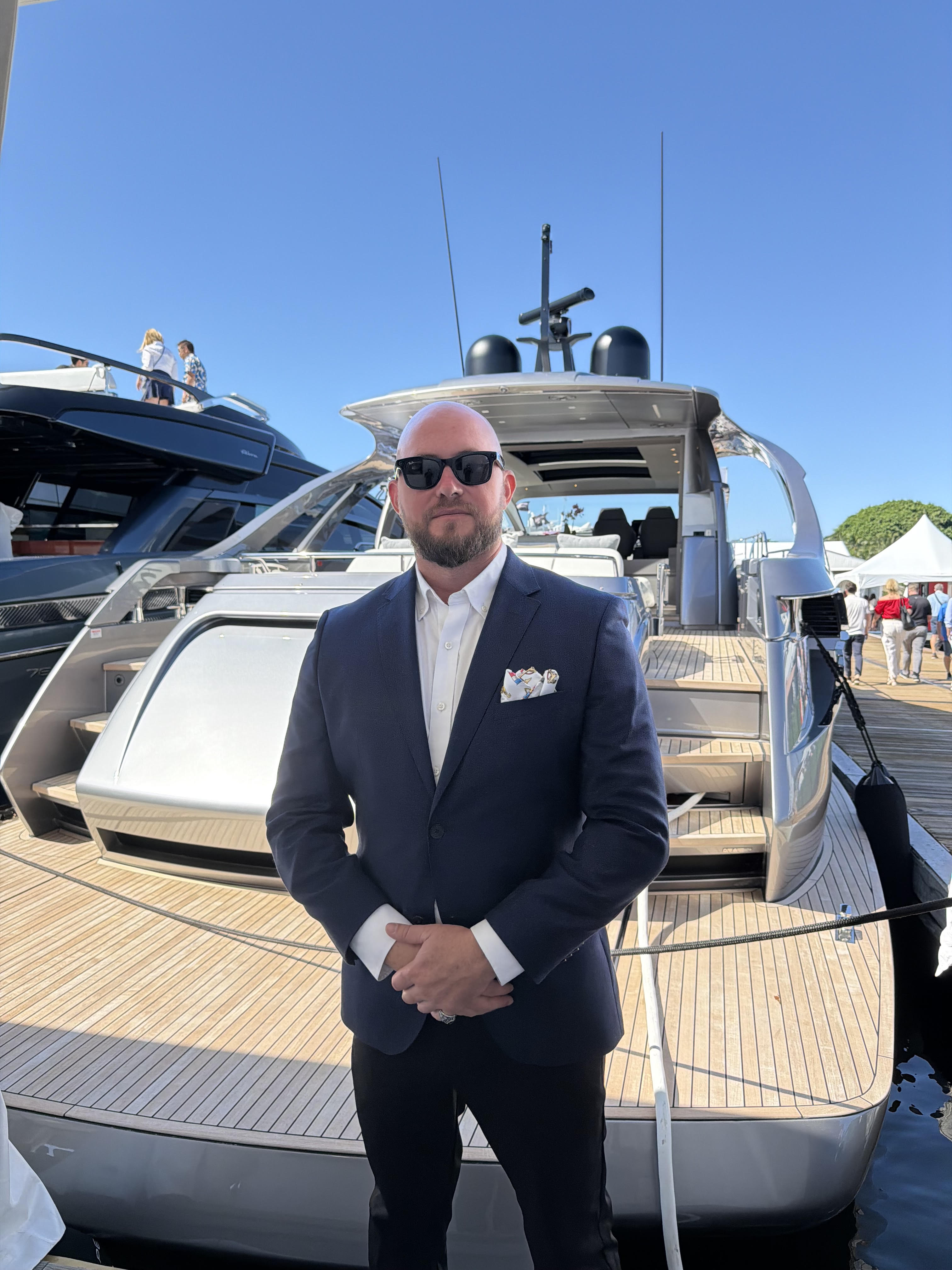 https://cdn.yachtbroker.org/users/EuDJPbMiihk0ofAV.png