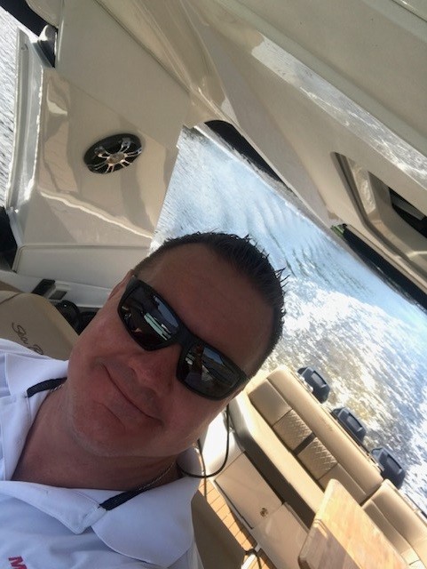 https://cdn.yachtbroker.org/users/HXtJuyzoPt9BLkGZ.png