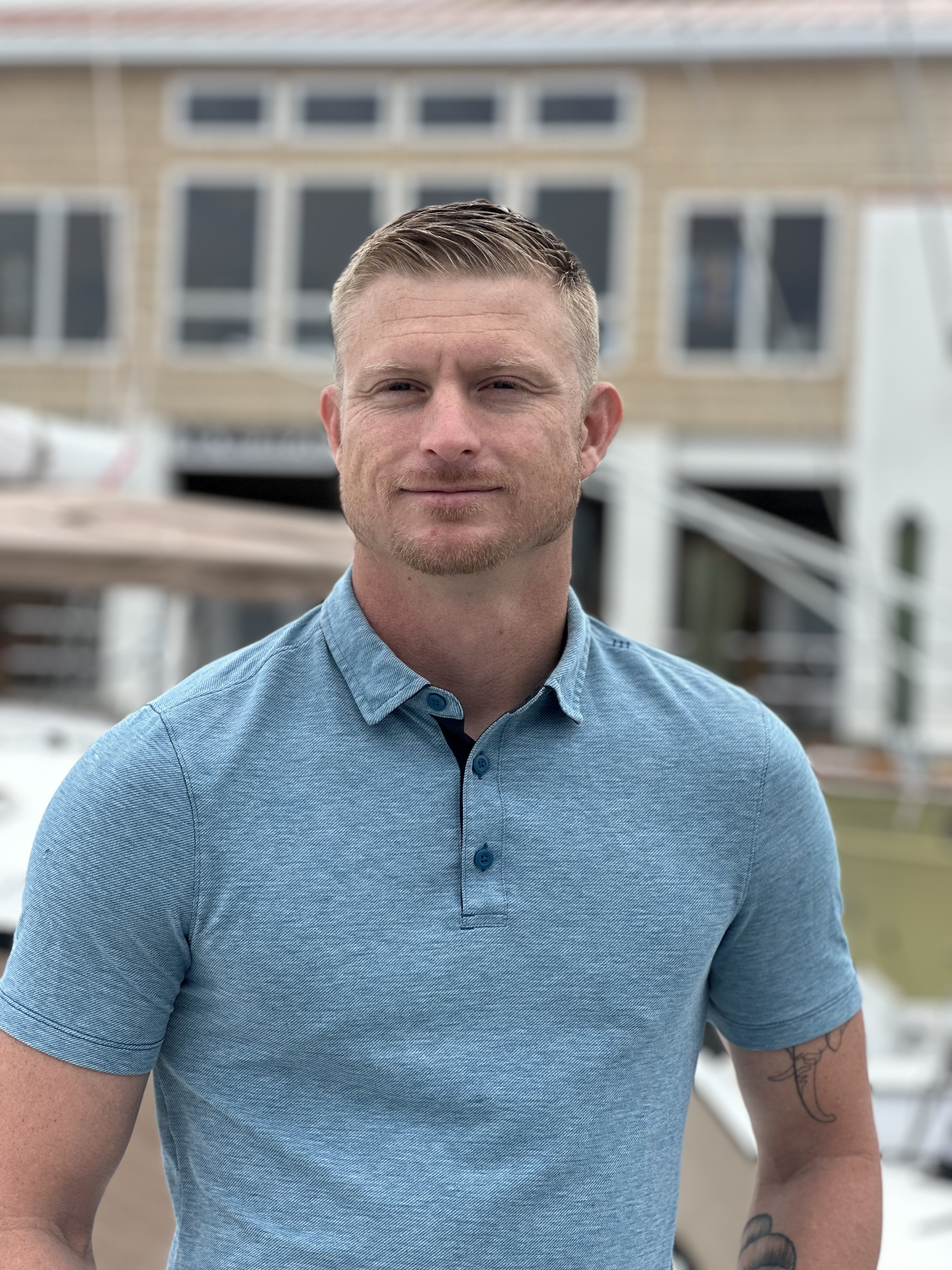 https://cdn.yachtbroker.org/users/KGlHbNuj4iUJn501.png