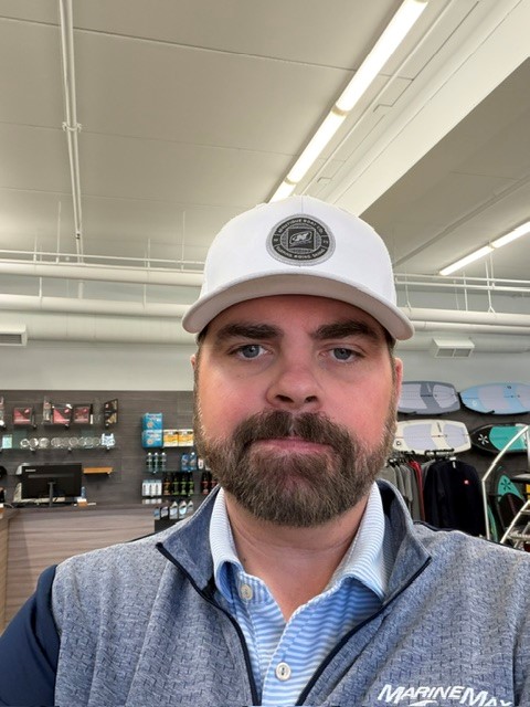 https://cdn.yachtbroker.org/users/Lj62on37SBGGbGFd.png
